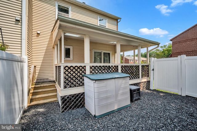 20 GATEHOUSE LN, Doylestown, PA 18901