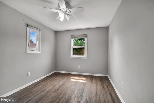 20 GATEHOUSE LN, Doylestown, PA 18901