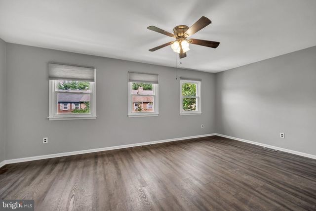 20 GATEHOUSE LN, Doylestown, PA 18901