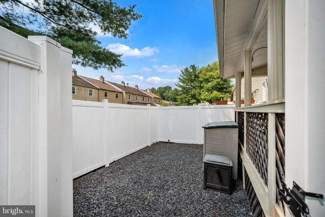 20 GATEHOUSE LN, Doylestown, PA 18901