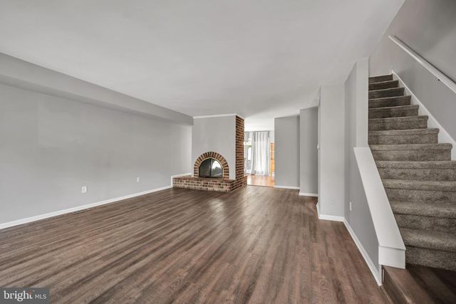 20 GATEHOUSE LN, Doylestown, PA 18901
