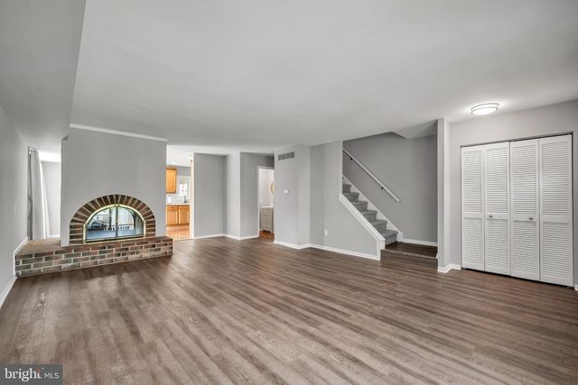 20 GATEHOUSE LN, Doylestown, PA 18901