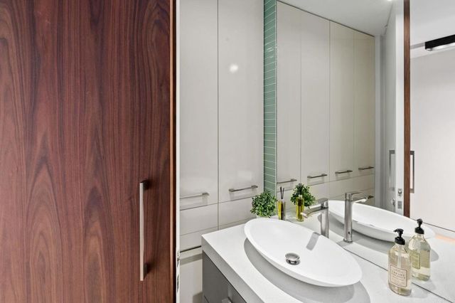 3415 6th Avenue 14, San Diego, CA 92103