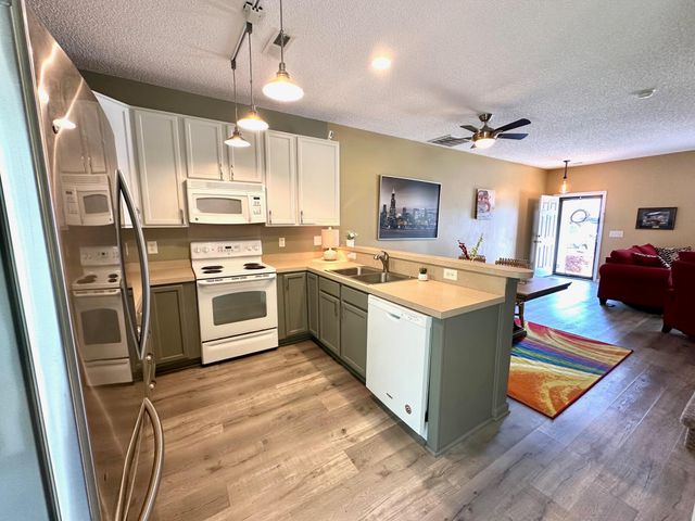 230 Congaree River Drive, Summerville, SC 29485
