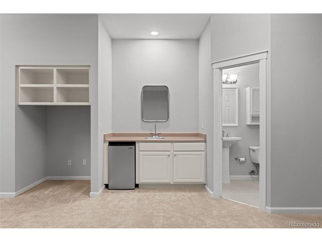 113 S Garfield St A, Denver, CO 80209