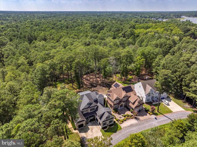 107 PORT ARTHUR CT, Ocean Pines, MD 21811