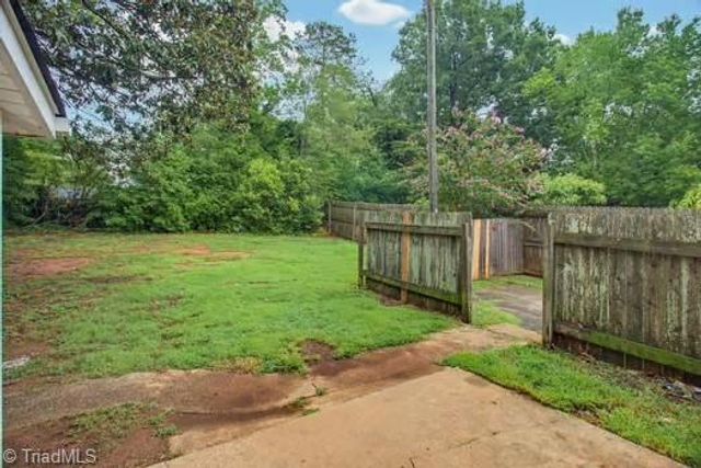 2831 Trent Street, Winston-salem, NC 27127