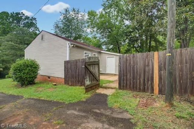 2831 Trent Street, Winston-salem, NC 27127