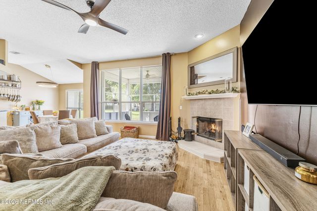 3910 SELIG Court, Middleburg, FL 32068