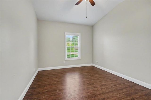 204 Crimson Avenue, Baldwin City, KS 66006