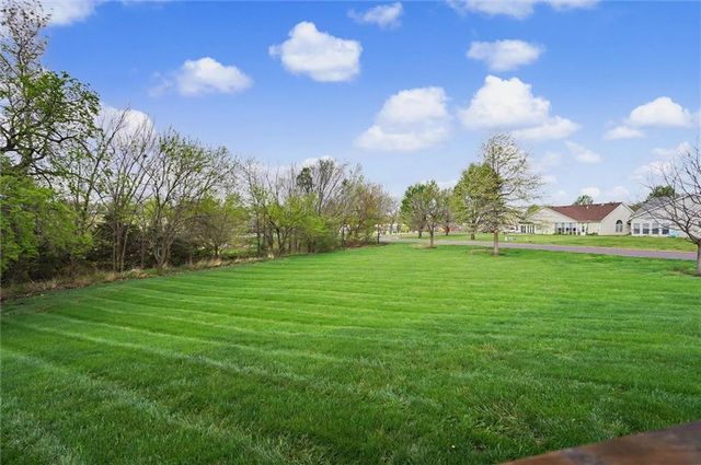 204 Crimson Avenue, Baldwin City, KS 66006