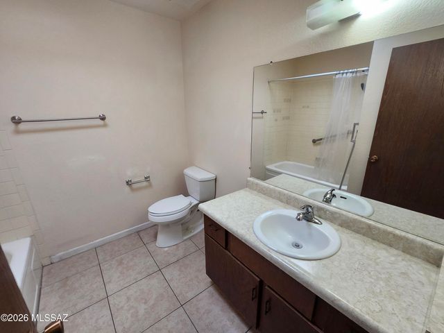 1266 S Sahuara Avenue, Tucson, AZ 85711