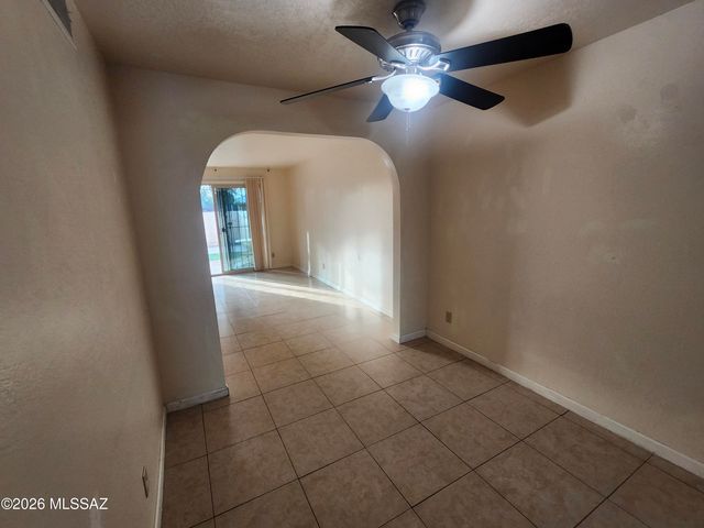 1266 S Sahuara Avenue, Tucson, AZ 85711