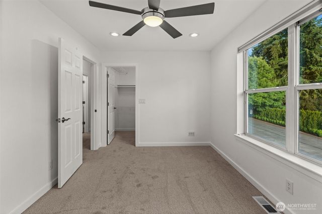 6623 29th Street Ct NW, Gig Harbor, WA 98335