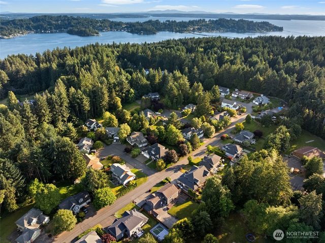 6623 29th Street Ct NW, Gig Harbor, WA 98335
