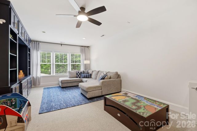 1077 Wessington Manor Lane, Fort Mill, SC 29715