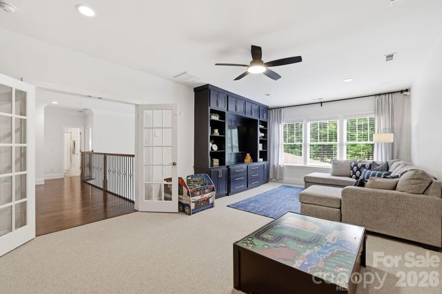 1077 Wessington Manor Lane, Fort Mill, SC 29715