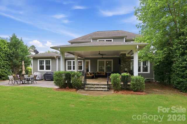 1077 Wessington Manor Lane, Fort Mill, SC 29715