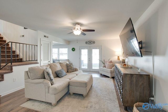 2013 Wrenwood Drive, Huntsville, AL 35803