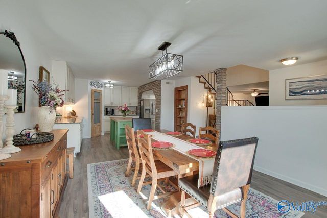 2013 Wrenwood Drive, Huntsville, AL 35803