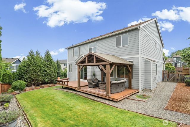 8206 70th Avenue Ct E, Puyallup, WA 98371
