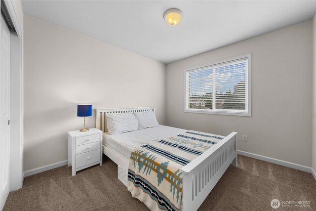 8206 70th Avenue Ct E, Puyallup, WA 98371