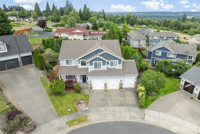 8206 70th Avenue Ct E, Puyallup, WA 98371
