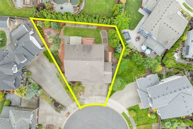8206 70th Avenue Ct E, Puyallup, WA 98371