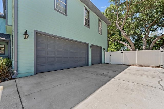 11449 LAKE BUTLER BOULEVARD, Windermere, FL 34786