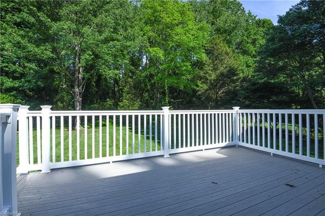 1823 Pope Lane, Kernersville, NC 27284