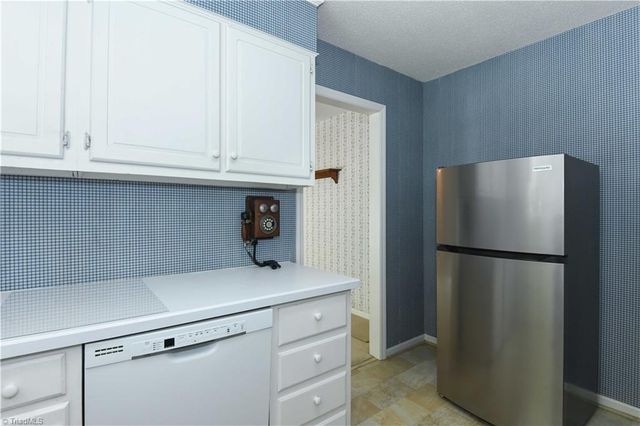 1823 Pope Lane, Kernersville, NC 27284