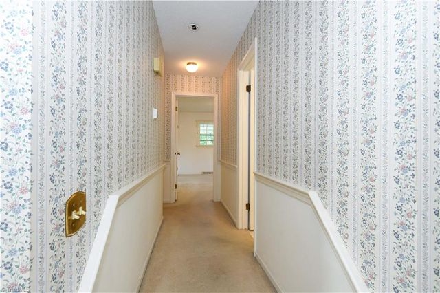 1823 Pope Lane, Kernersville, NC 27284