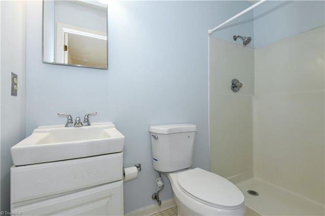 1823 Pope Lane, Kernersville, NC 27284