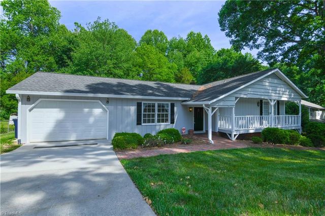 1823 Pope Lane, Kernersville, NC 27284