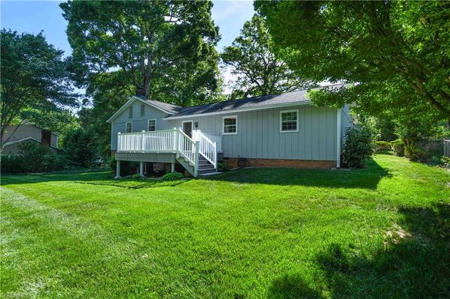 1823 Pope Lane, Kernersville, NC 27284
