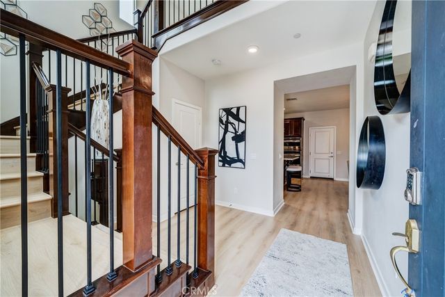 159 Newington, Irvine, CA 92618
