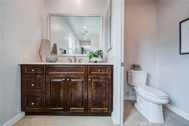 159 Newington, Irvine, CA 92618