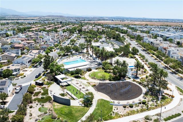 159 Newington, Irvine, CA 92618