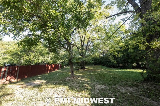 1122 Congress Avenue, Indianapolis, IN 46208
