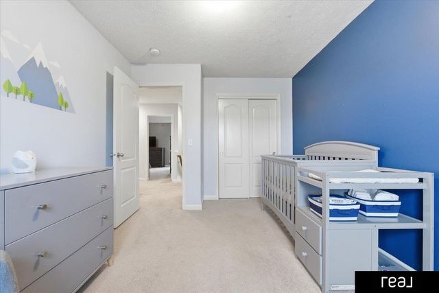 15676 King Street, Bennington, NE 68007