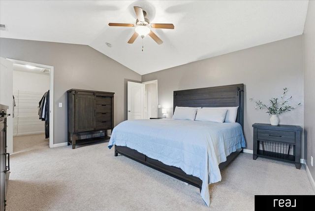 15676 King Street, Bennington, NE 68007