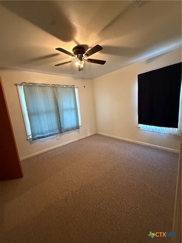 342 S Market Street, New Braunfels, TX 78130