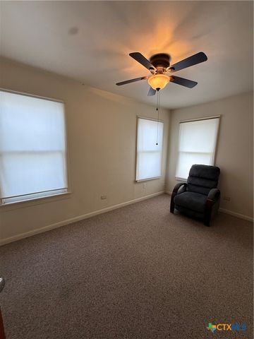 342 S Market Street, New Braunfels, TX 78130