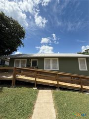 342 S Market Street, New Braunfels, TX 78130