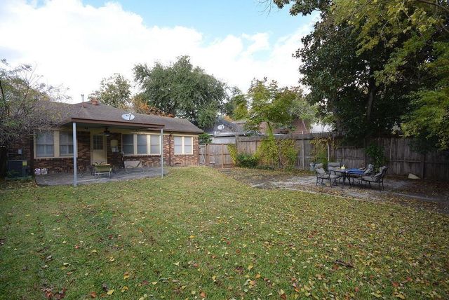3027 Amherst Street, West University Place, TX 77005