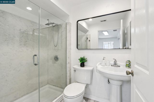 1998 Edgeview Dr, San Jose, CA 95122