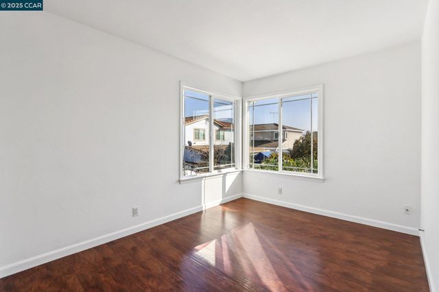 1998 Edgeview Dr, San Jose, CA 95122