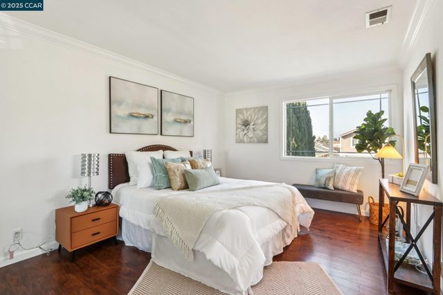 1998 Edgeview Dr, San Jose, CA 95122