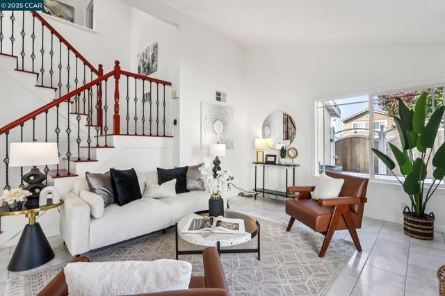 1998 Edgeview Dr, San Jose, CA 95122