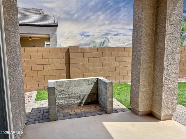 8491 W SPRINGFIELD Way, Florence, AZ 85132